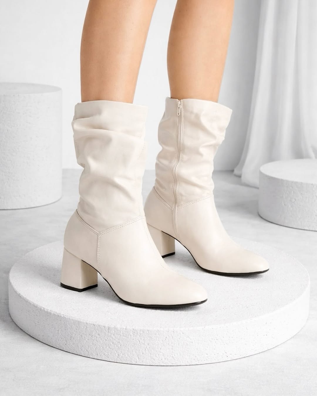 Bota Selina - Meia Brinde