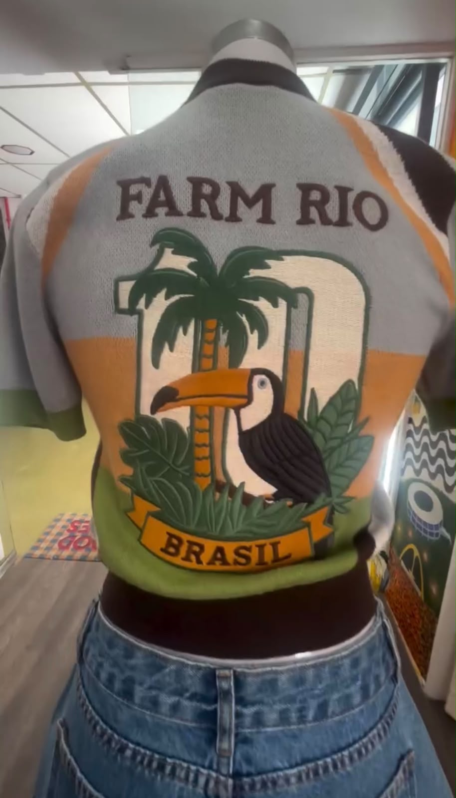Blusa Tricot Feminina Rio Tropical Decote V – Cropped Premium