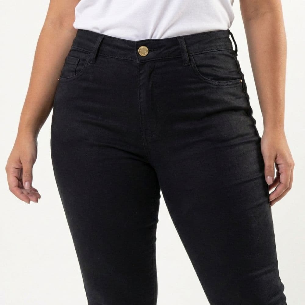 Calça Jeans Essencial Preta