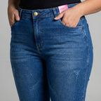 Calça Jeans Skinny com Elastano