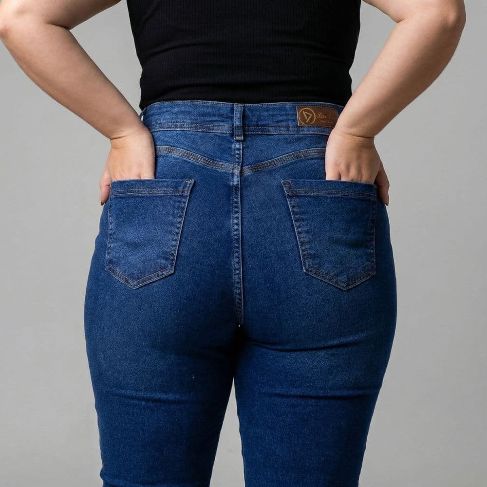 Calça Jeans Skinny com Elastano