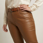 Calça Resinada 1